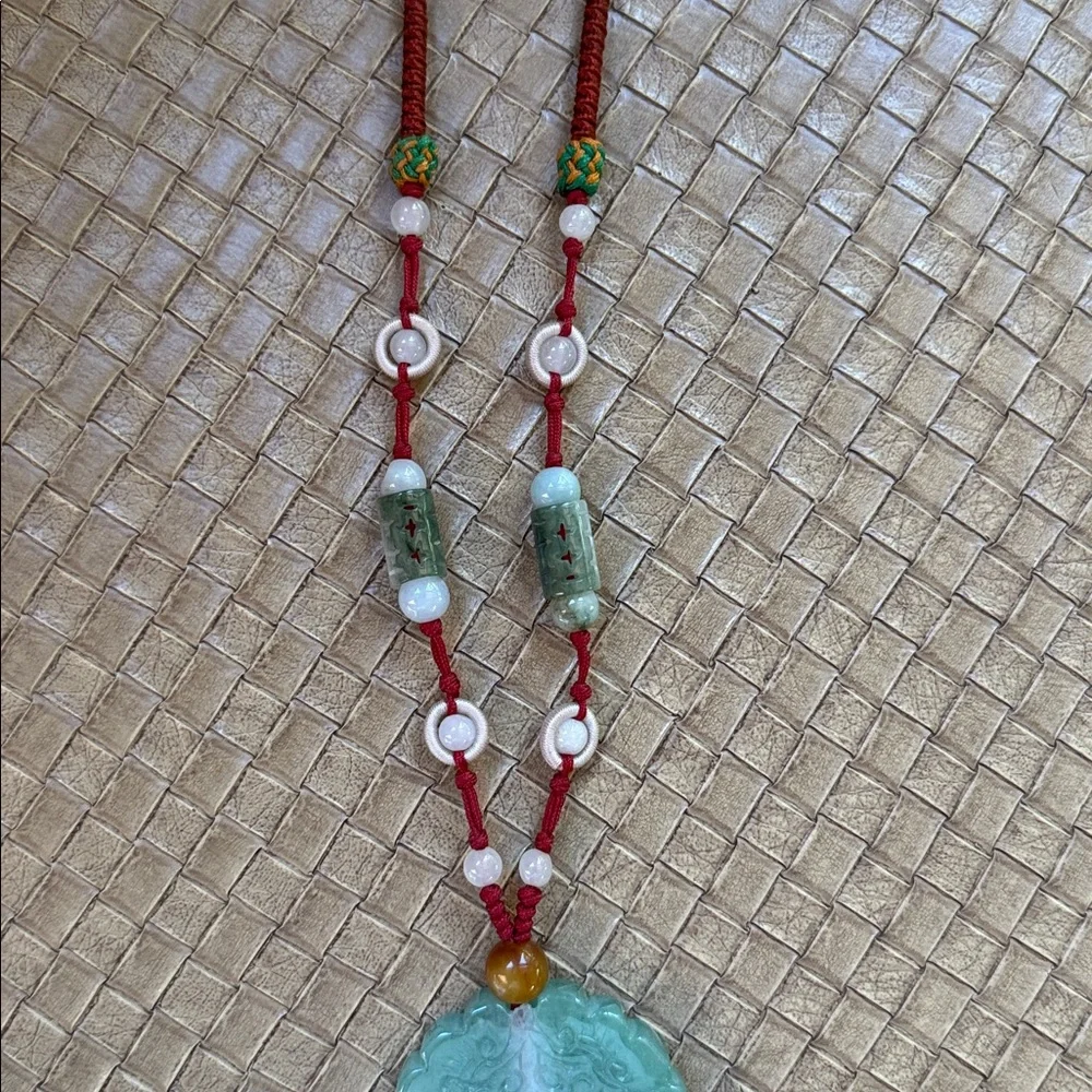 Handcrafted Pendant Necklace - Women Jewelry
